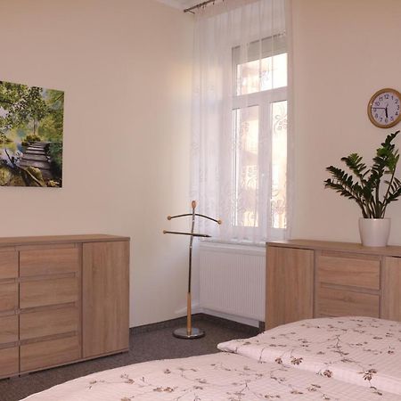 Homely Apartments Villa Christiana Marianske Lazne Exterior foto