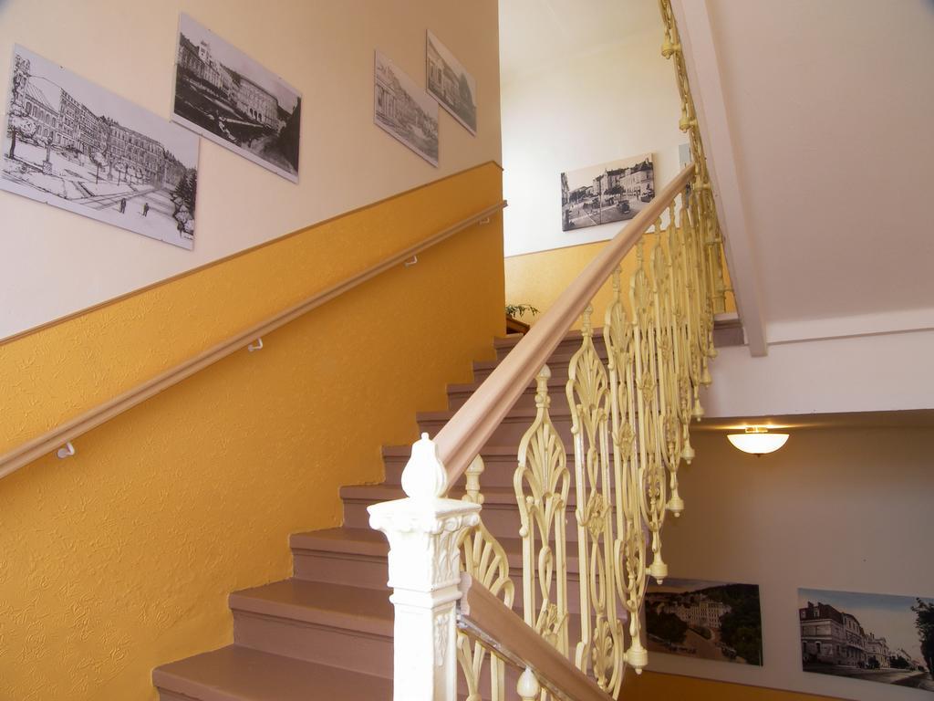 Homely Apartments Villa Christiana Marianske Lazne Quarto foto