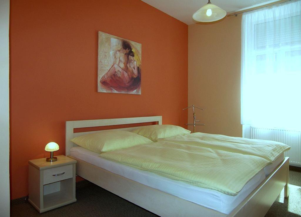 Homely Apartments Villa Christiana Marianske Lazne Quarto foto