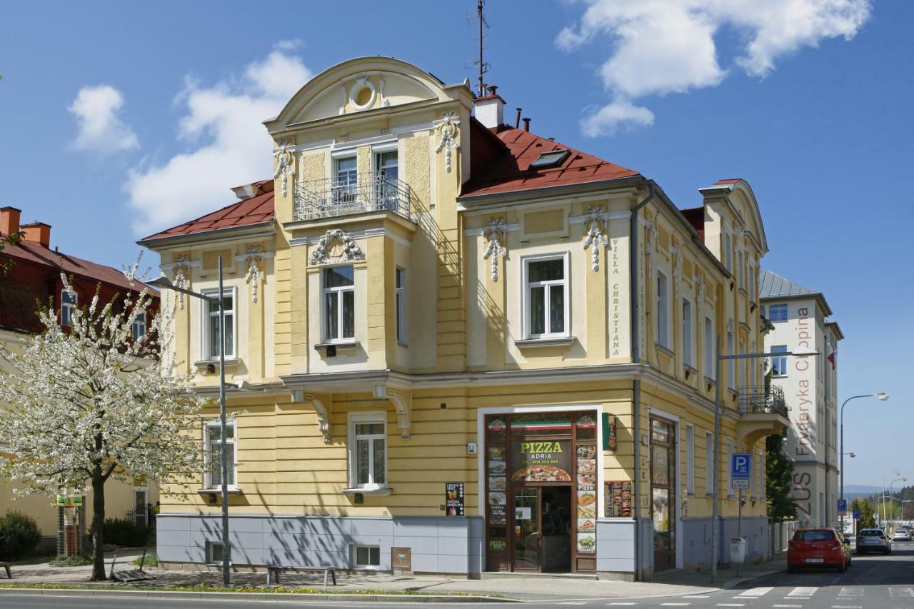 Homely Apartments Villa Christiana Marianske Lazne Exterior foto